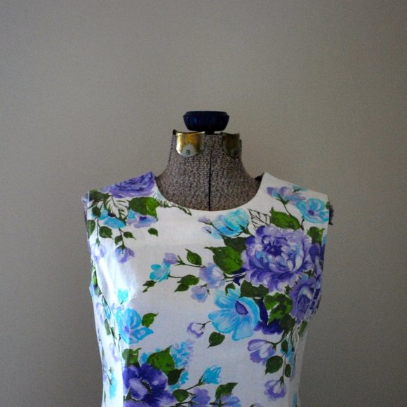 Purple & blue floral dress (M/L) - Picture 1 of 9